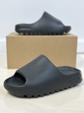 Yeezy Slide Dark Onyx