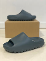 Yeezy Slide Slate Marine