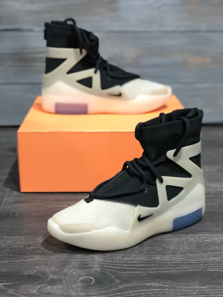 Nike Air Fear of God 1 String "The Question"