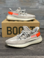 Yeezy 350 V2 Tail Light