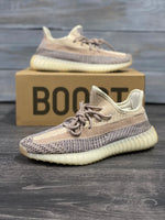 Yeezy 350 V2 Ash Pearl