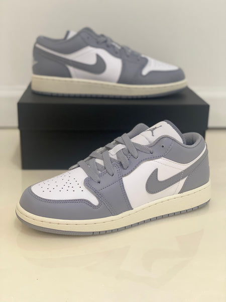 Air Jordan 1 Low Vintage Grey