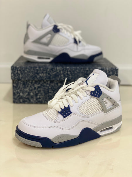 Jordan 4 Midnight Navy